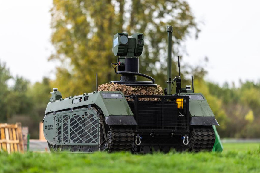 IMUGS from SAFRAN ELECTRONICS & DEFENSE TAKES UP THE CHALLENGE TO MAKE A GROUND VEHICLE SMARTER 